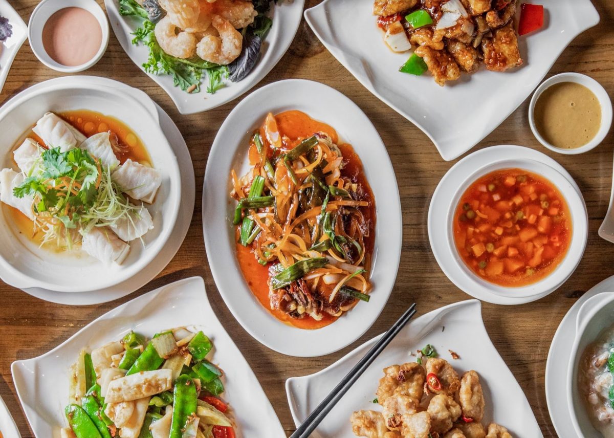 3-reasons-why-sharing-plates-is-part-of-chinese-eating-culture-joyful